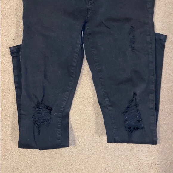 American Eagle | Black Ripped Jegging - Picture 5 of 5